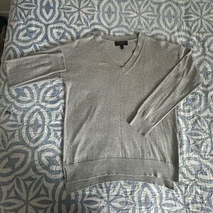 Banana Republic Heather Gray Knit Top